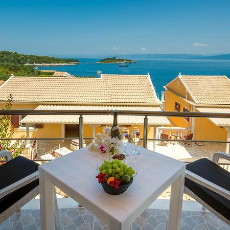 Villa Avgerini Paxos Gaios Ngoại thất bức ảnh