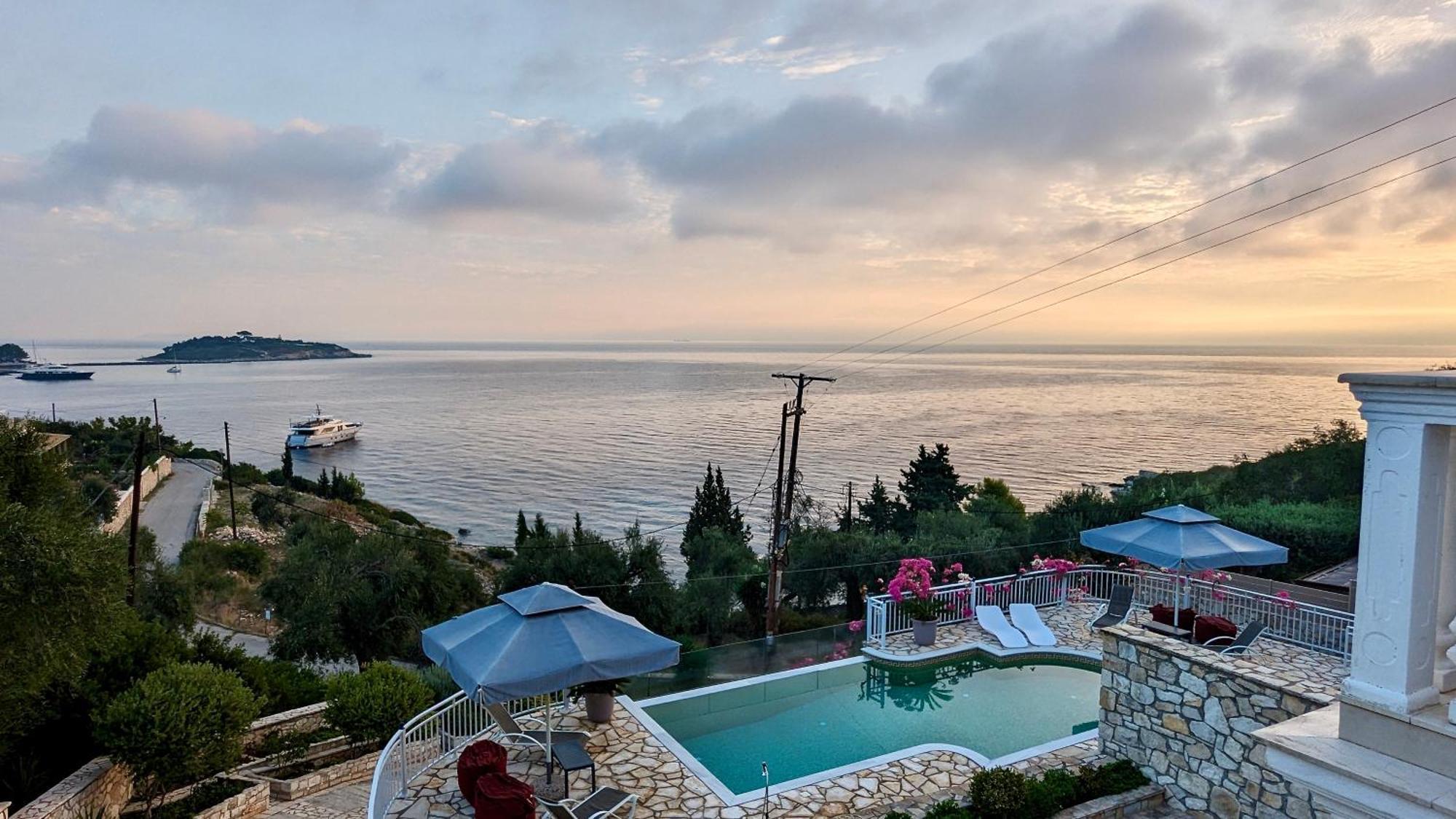 Villa Avgerini Paxos Gaios Ngoại thất bức ảnh