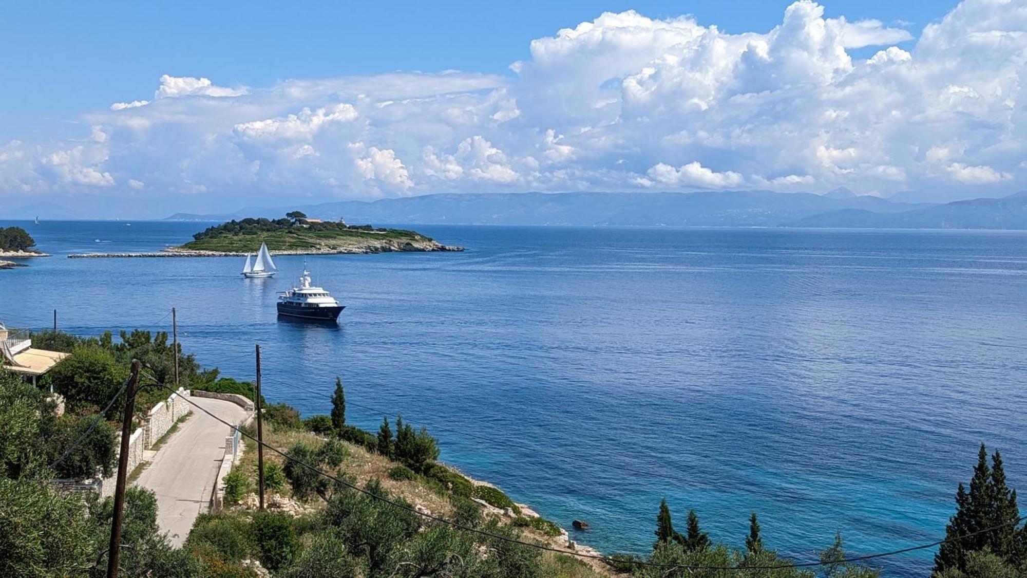 Villa Avgerini Paxos Gaios Ngoại thất bức ảnh