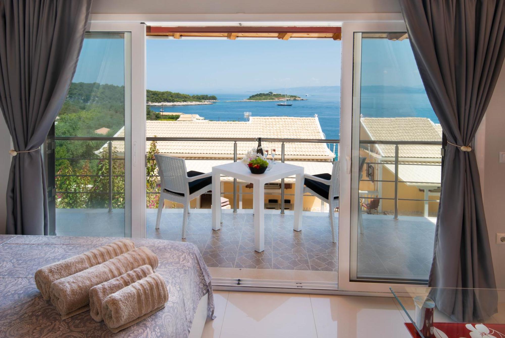 Villa Avgerini Paxos Gaios Ngoại thất bức ảnh