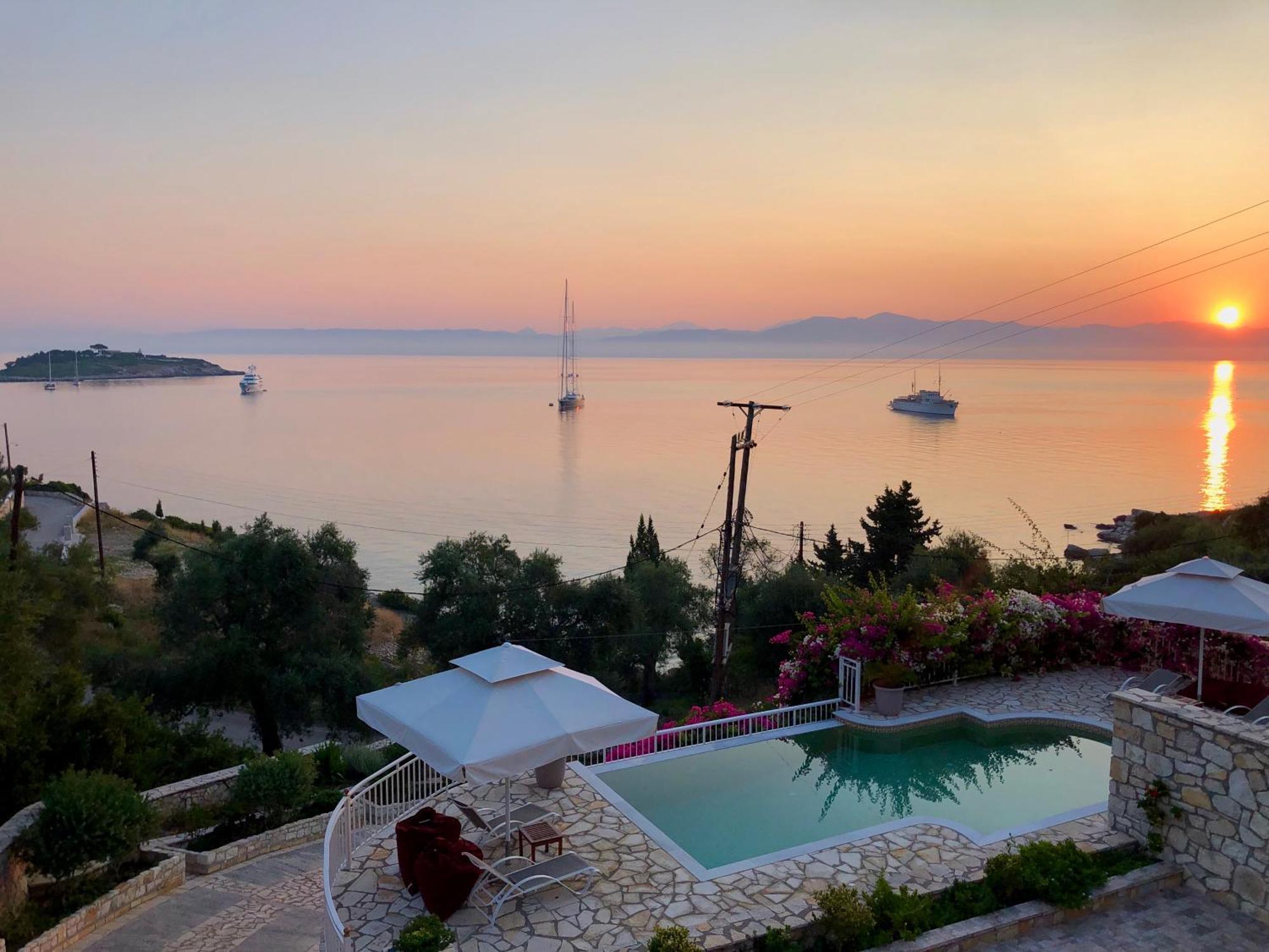 Villa Avgerini Paxos Gaios Phòng bức ảnh
